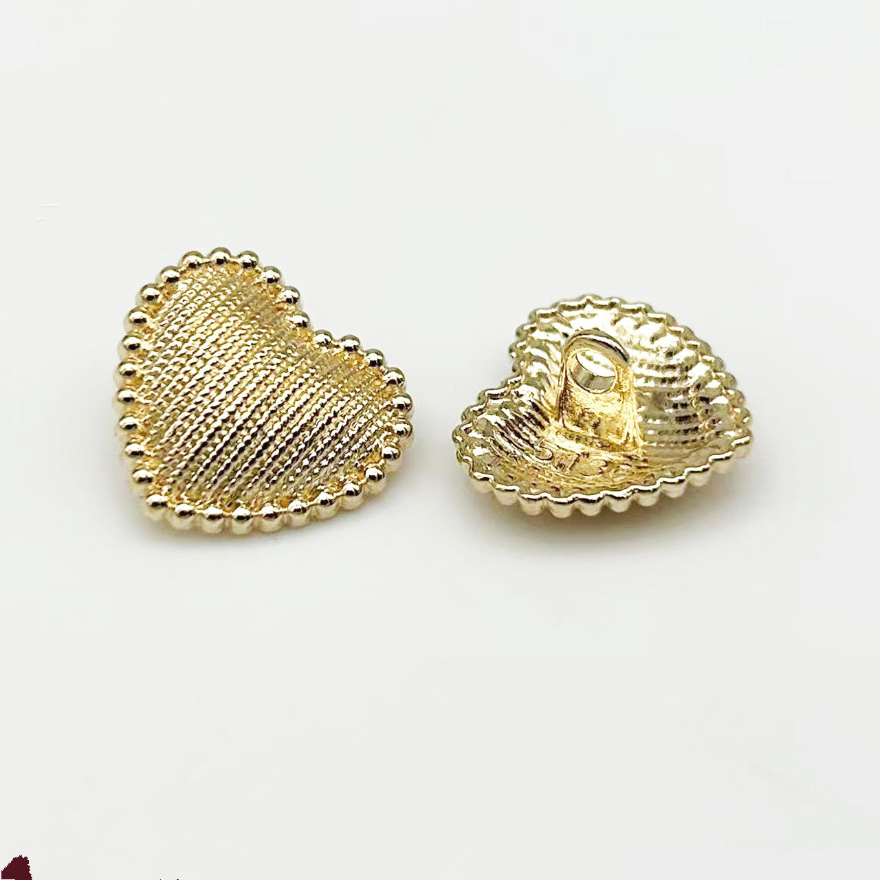 10PCS Metal Heart Buttons Hear - Button Hole Cutter 评论和价格
